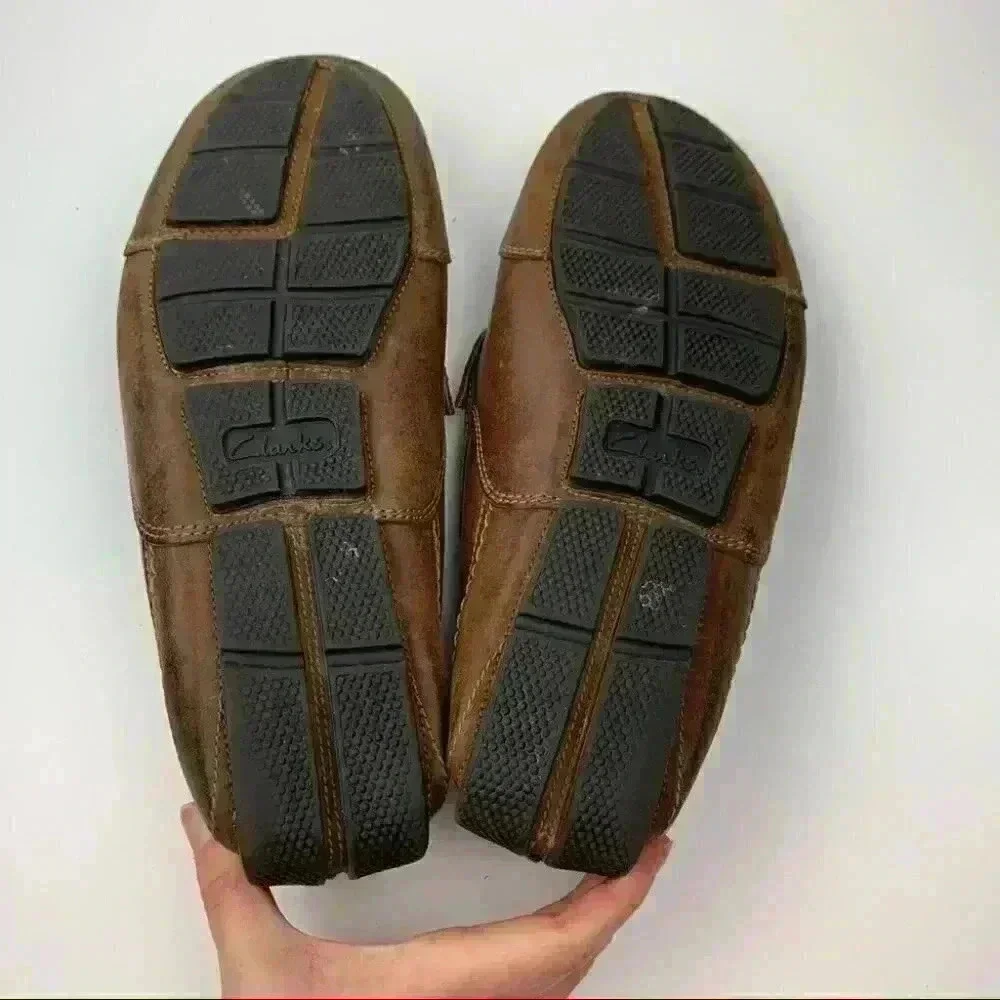 Clarks collection penny loafers size 9 42 brown leather slip on comfort drivers